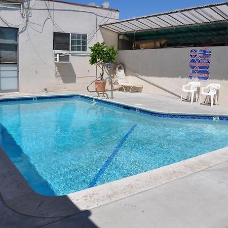 Lax Suites Ел Сегундо Екстериор снимка