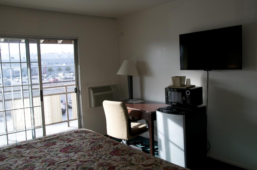 Lax Suites Ел Сегундо Стая снимка