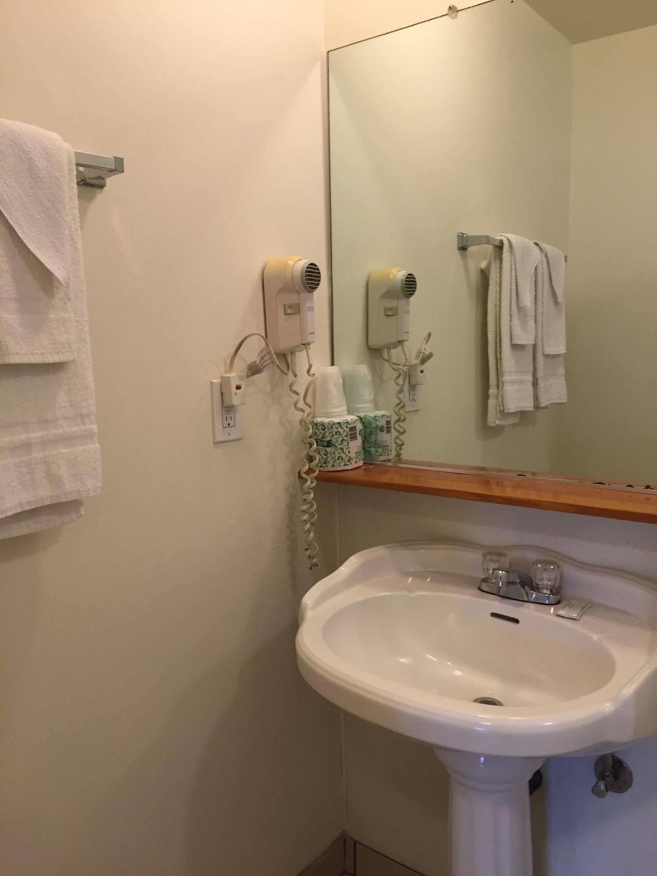 Lax Suites Ел Сегундо Екстериор снимка